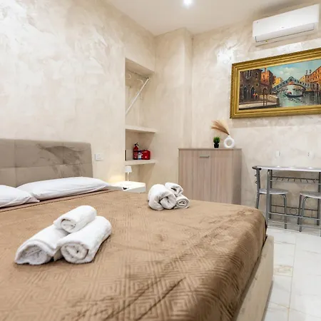 Luxury By Anna Готель типу 