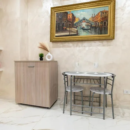 Luxury By Anna Готель типу 